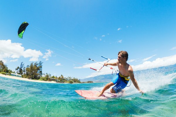 Quels sont les meilleurs spots pour le kitesurf à Boracay, Philippines ?